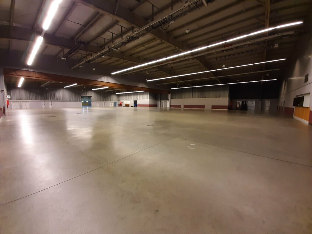 Vue intérieure des halls A et B